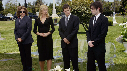 「NIP／TUCK」 -(C) 2009 Warner Bros. Entertainment Inc. All rights reserved.
