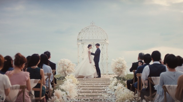 「ゼクシィ」CM「一万回のキス」ただ愛してる篇