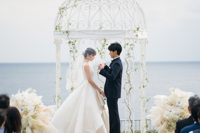 「ゼクシィ」CM「一万回のキス」ただ愛してる篇