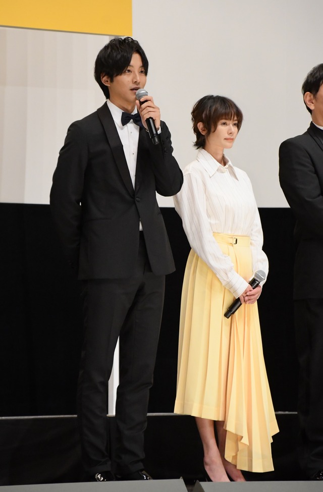 松坂桃李、真木よう子／映画「孤狼の血」完成披露試写会