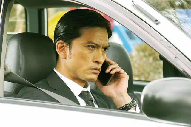 (C)2018「空飛ぶタイヤ」製作委員会