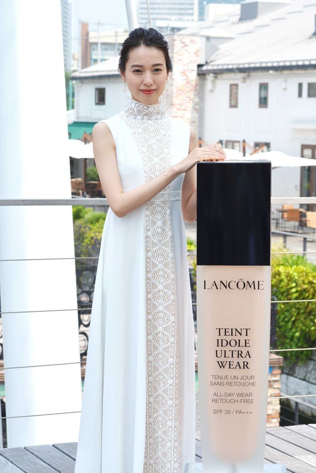 戸田恵梨香「ランコム ファンデーション 新製品発表会」