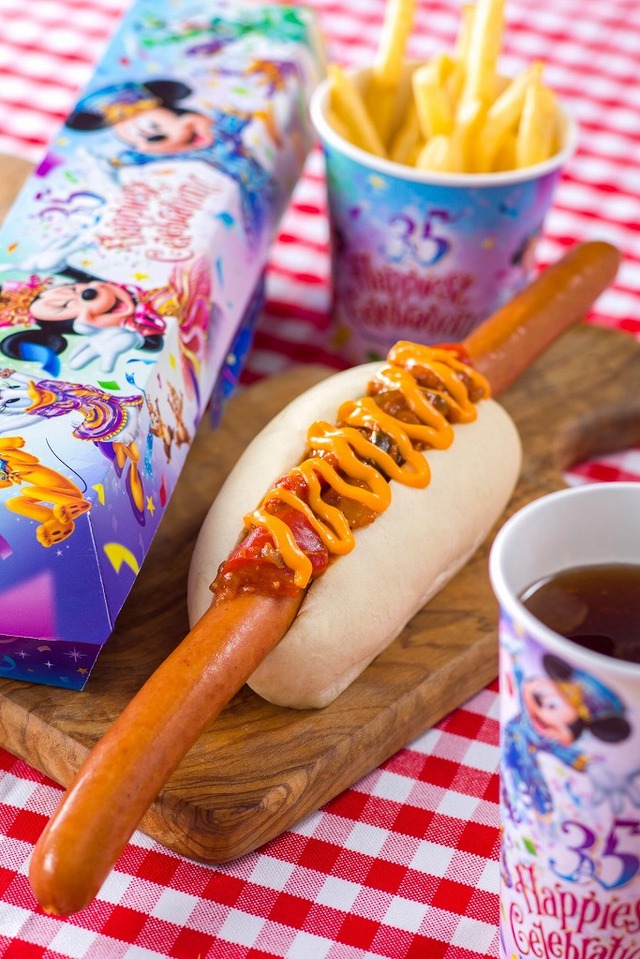 「リフレッシュメントコーナー」で販売中の「スペシャルセット」！（990円）