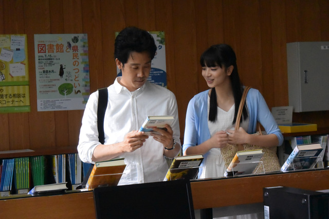 『恋は雨上がりのように』（C）2018 映画「恋は雨上がりのように」製作委員会　 （C）2014 眉月じゅん／小学館