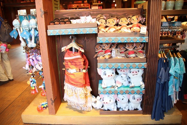 「カリブニ・マーケットプレイス」セレモニー