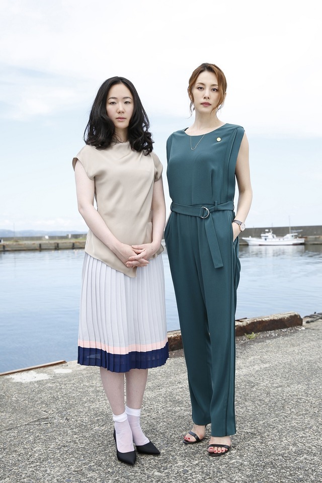 米倉涼子、黒木華 ドラマスペシャル松本清張「疑惑」(C) テレビ朝日