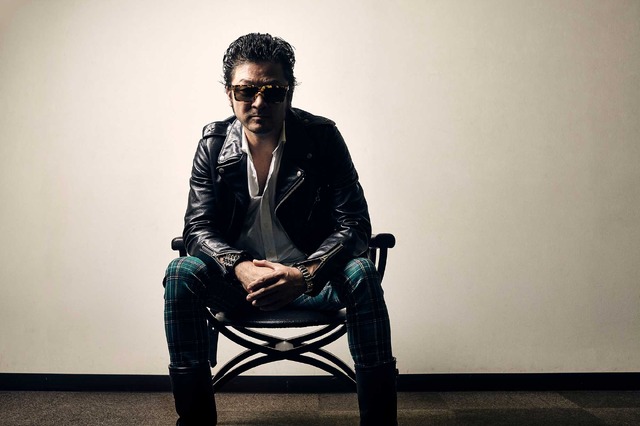 浅野忠信『パンク侍、斬られて候』／photo：EMI