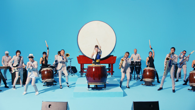 「キリン 氷結」の新CM「あたらしくいこう　2018 和太鼓」篇