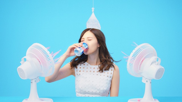 「キリン 氷結」の新CM「あたらしくいこう　2018 和太鼓」篇　“飲み石さん”