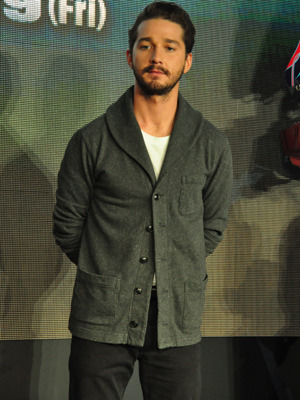 『トランスフォーマー／ダークサイド・ムーン』来日会見