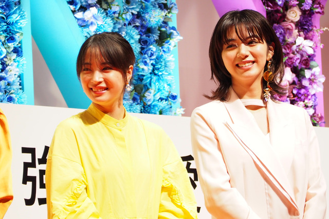 広瀬すず、池田エライザ／SUNNY 強い気持ち・強い愛』完成披露舞台挨拶
