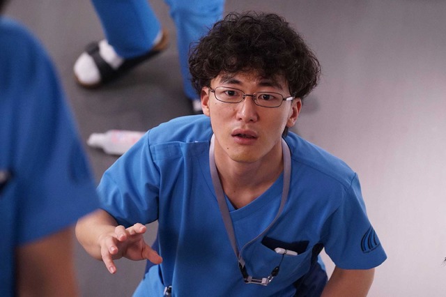 山崎賢人「グッド・ドクター」、毎話号泣展開で「頭痛い」の声も…