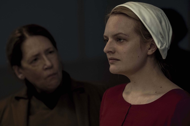 「ハンドメイズ・テイル／侍女の物語」シーズン２　The Handmaid’s Tale （C） 2018 MGM Television Entertainment Inc. and Relentless Productions LLC. All Rights Reserved.