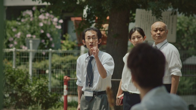 新CM「ファミマのあの曲で会話」篇30秒