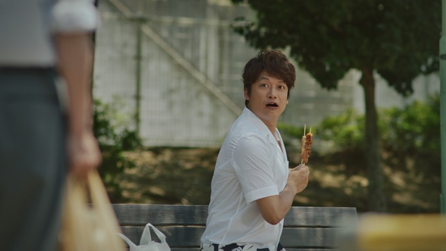 新CM「ファミマのあの曲で会話」篇30秒