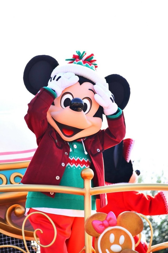 ディズニー Xmasの感涙パレードが35周年ホリデーを彩る 停止ポイントは今年も2か所 Cinemacafe Net