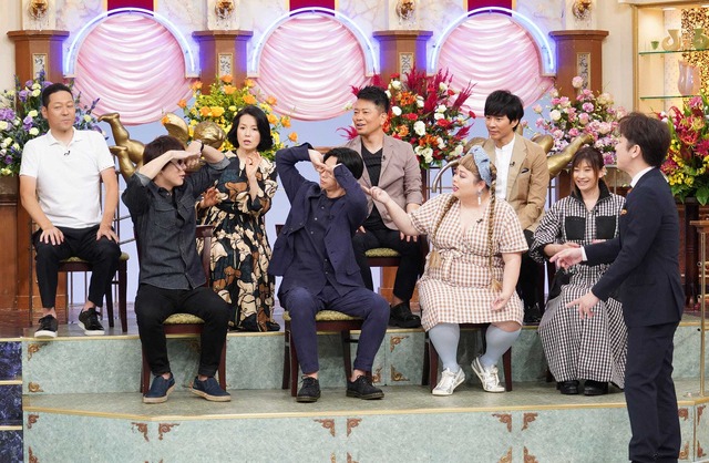 「行列のできる法律相談所」 (C) NTV