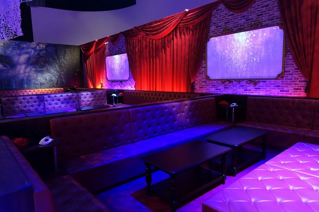 注目の新アトラクション「ホテル・アルバート」を体験！