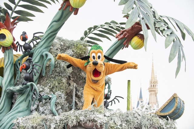 TDLで公演中の「スプーキー“Boo!”パレード」☆