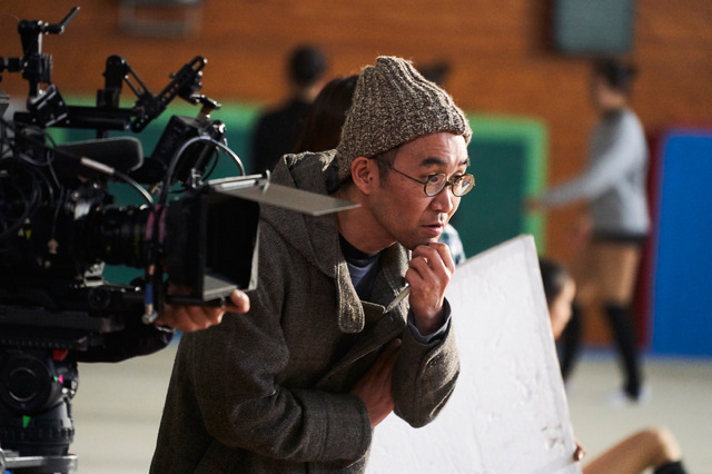 『鈴木家の嘘』野尻克己監督（C）松竹ブロードキャスティング