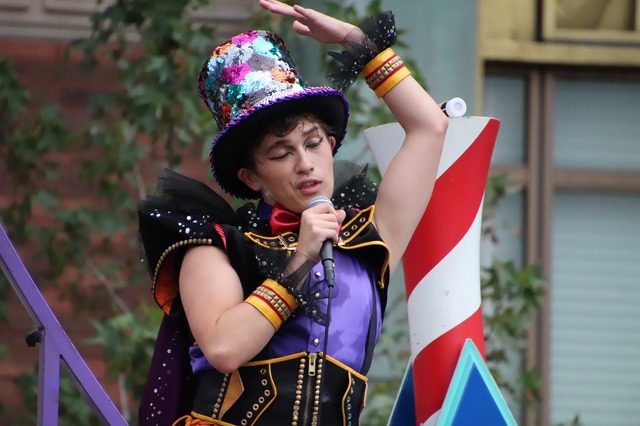 “こわかわハロウィーン”の昼のメインプログラム、「フェスタ・デ・パレード」☆