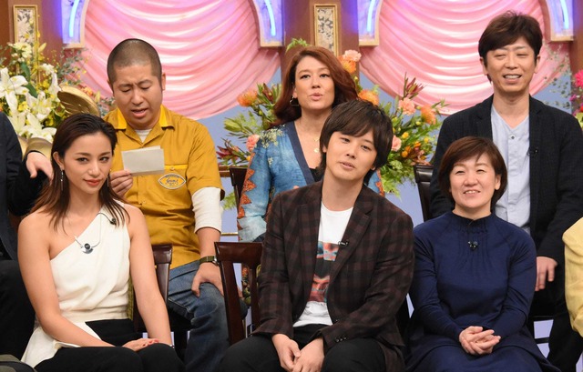 「行列のできる法律相談所 さんまVS怒れる美女軍団3時間スペシャル」 (C) NTV