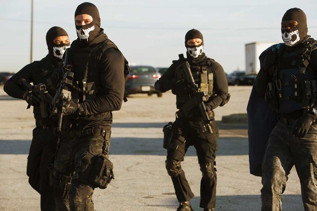 『ザ・アウトロー』（C） Motion Picture Artwork （C） 2017 STX FINANCING, LLC. ALL RIGHTS RESERVED.