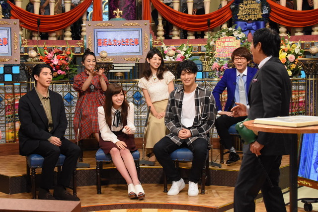 「踊る踊る踊る!さんま御殿 秋の女子アナ VS女芸人 イケメン&美女大漁祭」(C)NTV