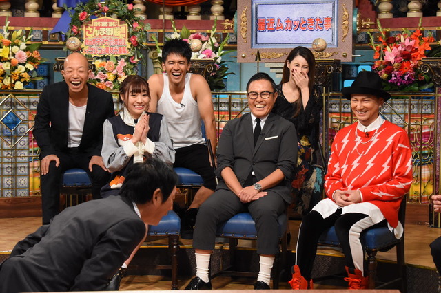 「踊る踊る踊る！さんま御殿 秋の女子アナ VS女芸人 イケメン＆美女大漁祭」(C)NTV