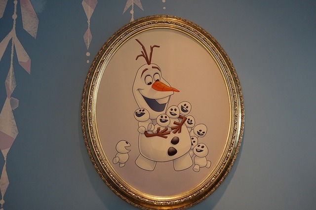 取材協力：香港ディズニーランド・リゾート