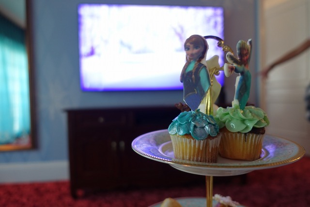 取材協力：香港ディズニーランド・リゾート