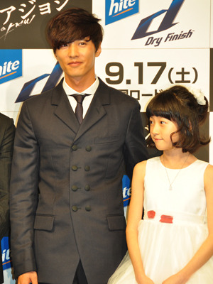 『アジョシ』来日会見