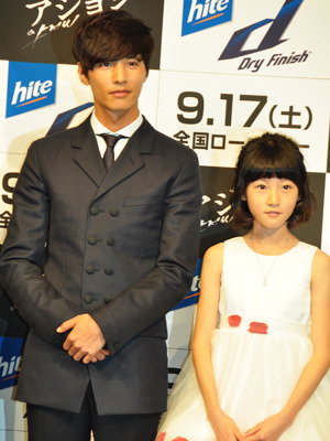 『アジョシ』来日会見