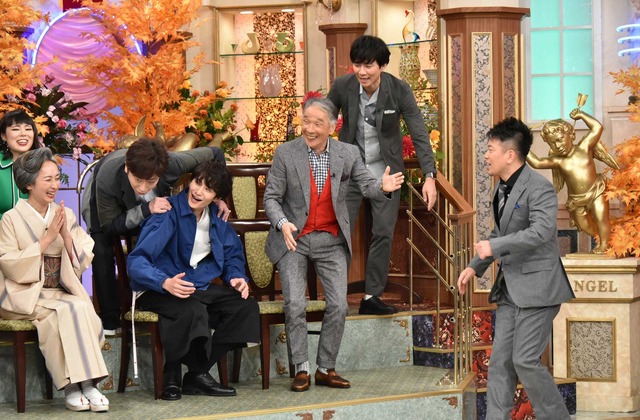 「行列のできる法律相談所」 (C) NTV