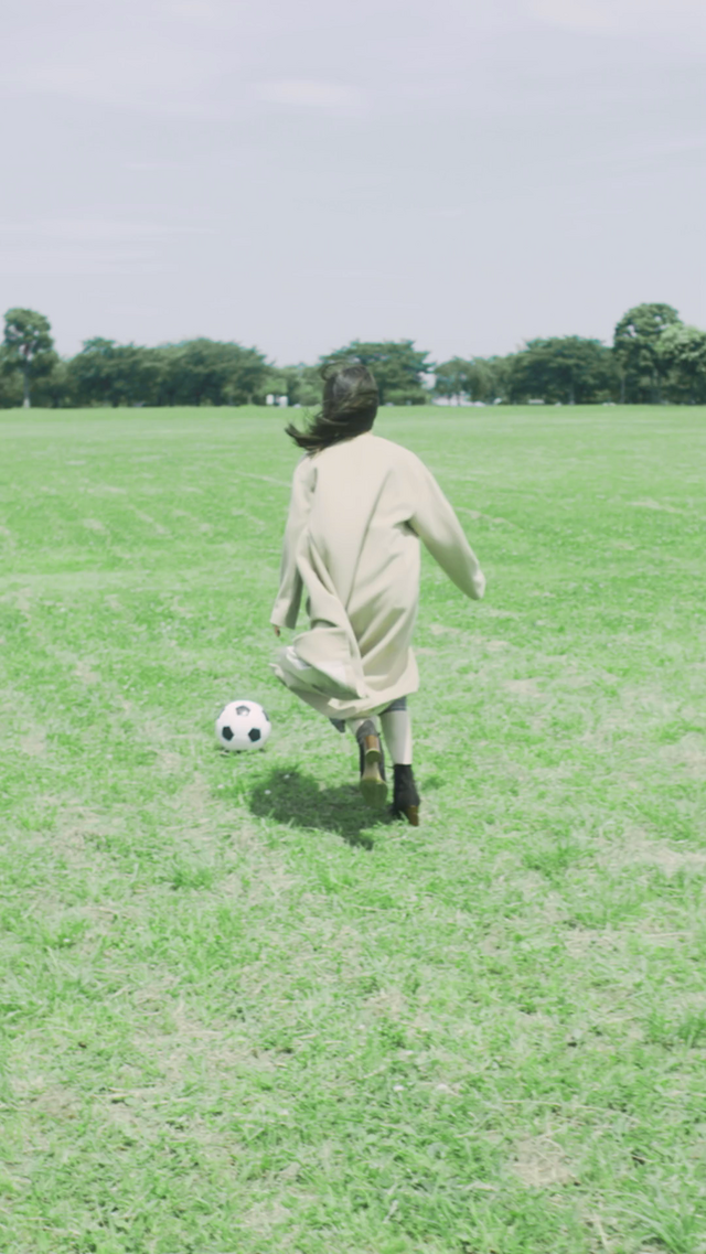 「wicca（ウィッカ）」動画「#見つめてたい」