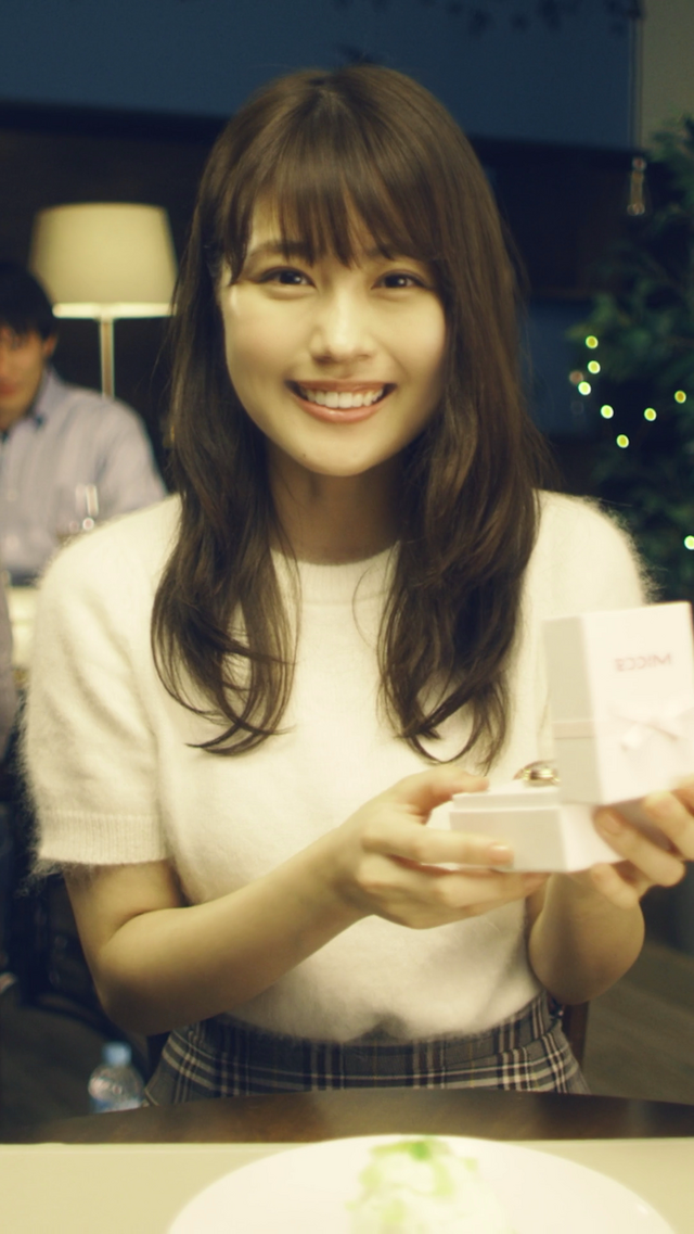 「wicca（ウィッカ）」動画「#見つめてたい」