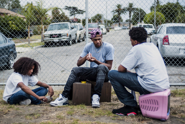 『キックス』（C）2016 FIGHT FOR FLIGHT, LLC. ALL RIGHTS RESERVED.