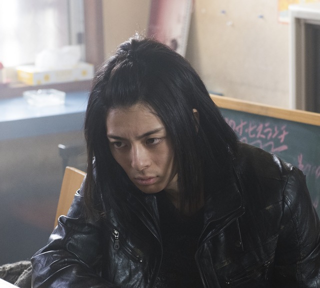 『ギャングース』 (C) 2018「ギャングース」FILM PARTNERS (C) 肥谷圭介・鈴木大介／講談社