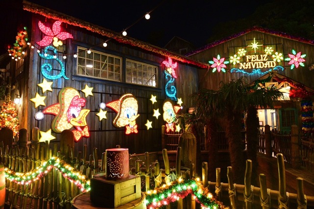 (C) Disney ※取材時の状況に基づいて記事化しています。ショー内容など、異なる場合もあります。また、紹介したイベント、メニューなど、すべての情報は予告なく変更になる場合があります。詳細は公式サイトを参照ください。