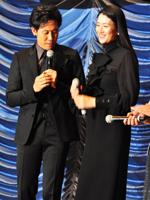 『探偵はBARにいる』初日舞台挨拶