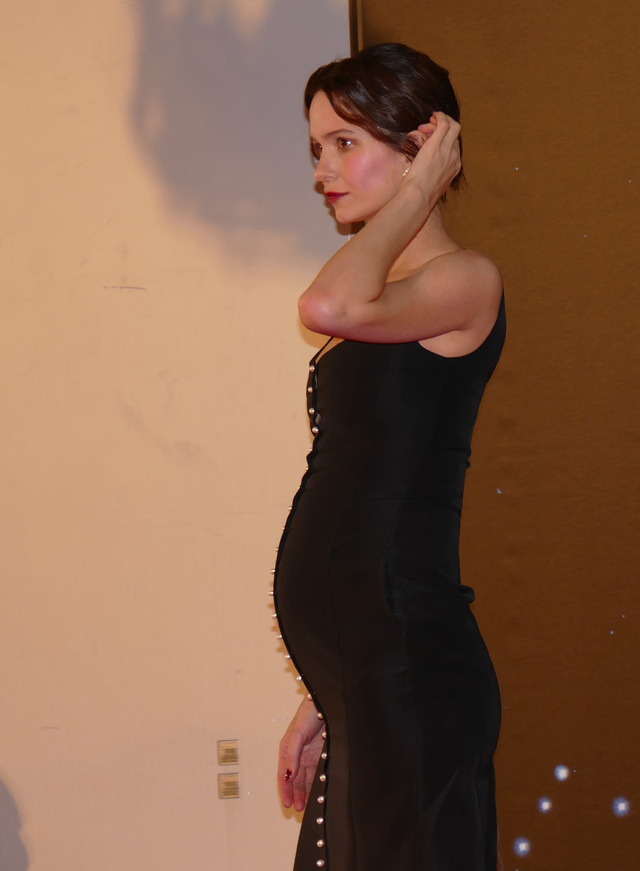 『ファンタスティック・ビーストと黒い魔法使いの誕生』ジャパンプレミア／キャサリン・ウォーターストン（ティナ役）