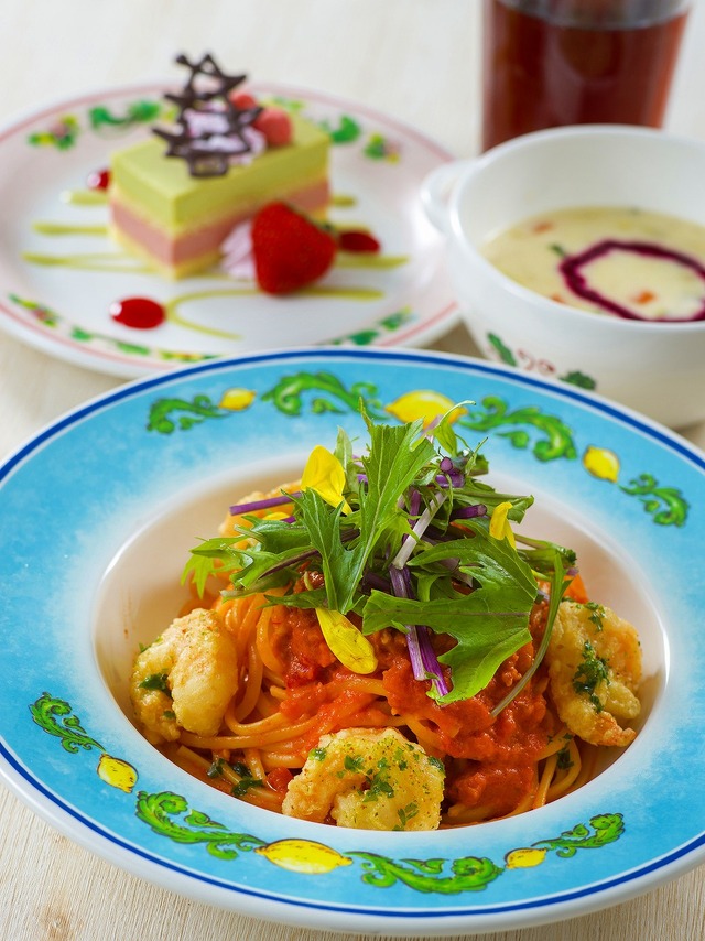 「カフェ・ポルトフィーノ」スペシャルセット1,880円☆(C) Disney