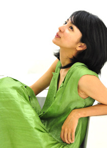 『ラビット・ホラー3D』満島ひかり