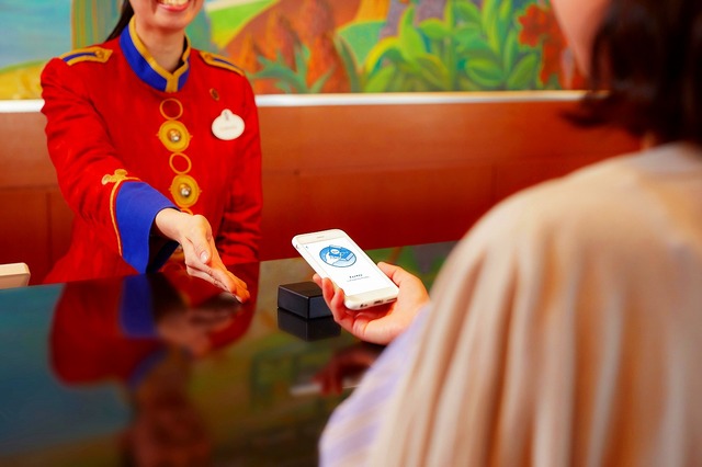 スマートフォン向けアプリ「東京ディズニーリゾート・アプリ」☆(C) Disney