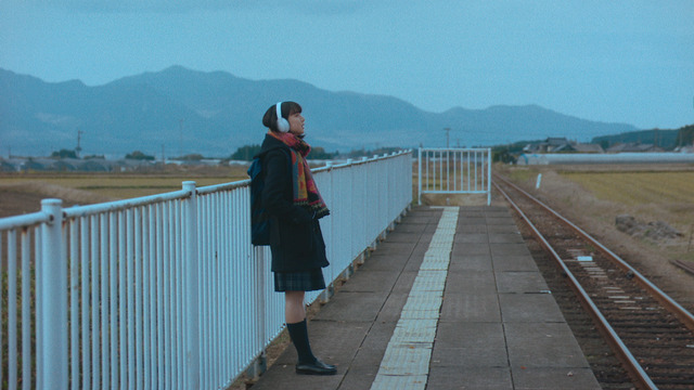 キリン 午後の紅茶新CM「あいたいって、あたためたいだ。18冬」篇