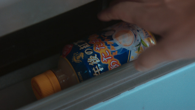 キリン 午後の紅茶新CM「あいたいって、あたためたいだ。18冬」篇