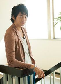 『僕たちは世界を変えることができない。』向井理　photo：Toru Hiraiwa