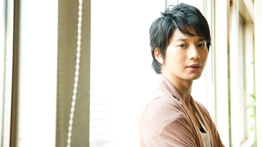 『僕たちは世界を変えることができない。』向井理　photo：Toru Hiraiwa