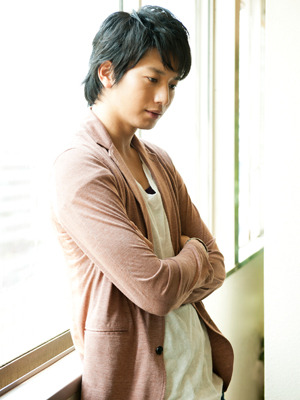 『僕たちは世界を変えることができない。』向井理　photo：Toru Hiraiwa