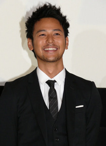 『スマグラー　おまえの未来を運べ』　妻夫木聡